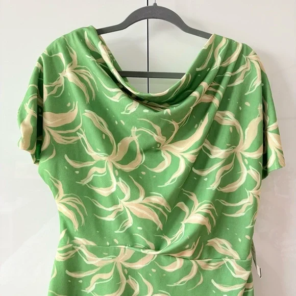 Alexia Admor Vibrant Green Abstract Dress - Picture 3 of 13